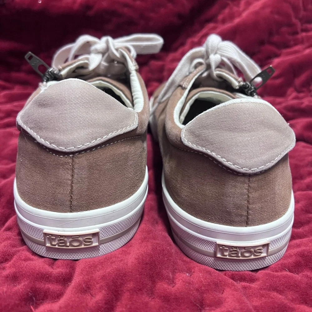 TAOS Casual Women's Sneakers in Golden Tan - Picture 3 of 5